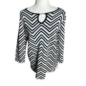 Cable & Gauge Long-Sleeve Knit Top Size Large Black and White Chevron Print